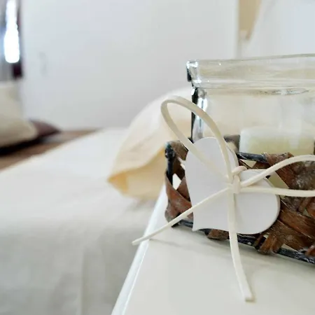 ベッド・アンド・ブレックファスト Profumo Di Alloro