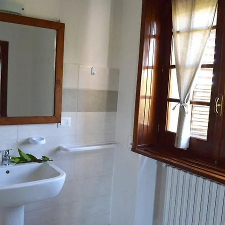 Profumo Di Alloro B&B 트리카세