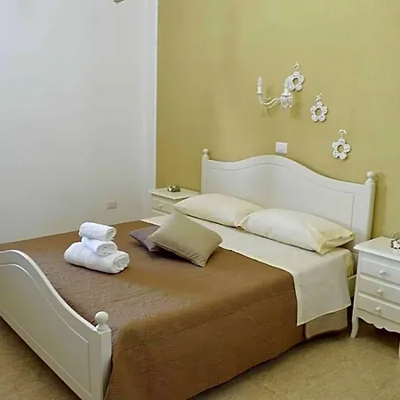 Profumo Di Alloro 3* Tricase